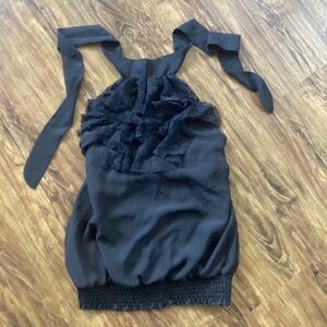 RW&CO. Black Ruffled Sleeveless Blouse